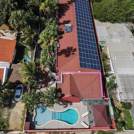 Cadushi Apartments Oranjestad Esterno foto