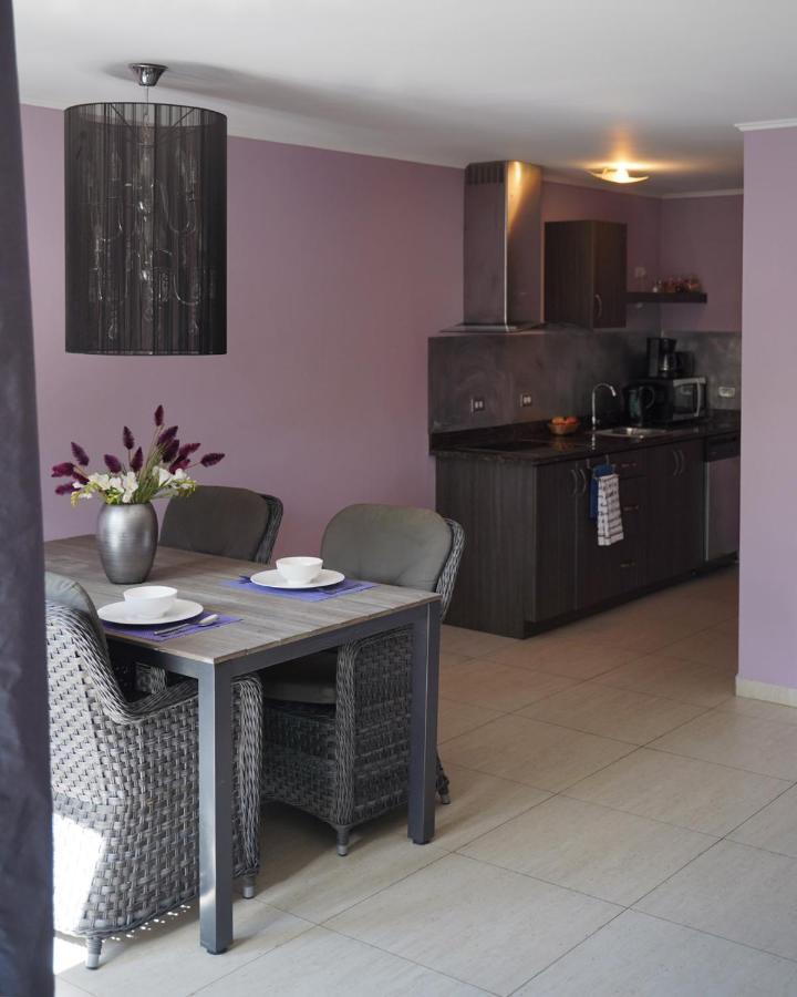 Cadushi Apartments Oranjestad Esterno foto