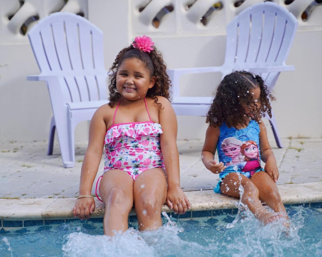 Cadushi Apartments Oranjestad Esterno foto