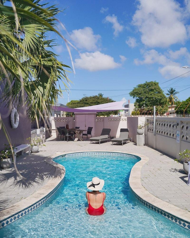 Cadushi Apartments Oranjestad Esterno foto