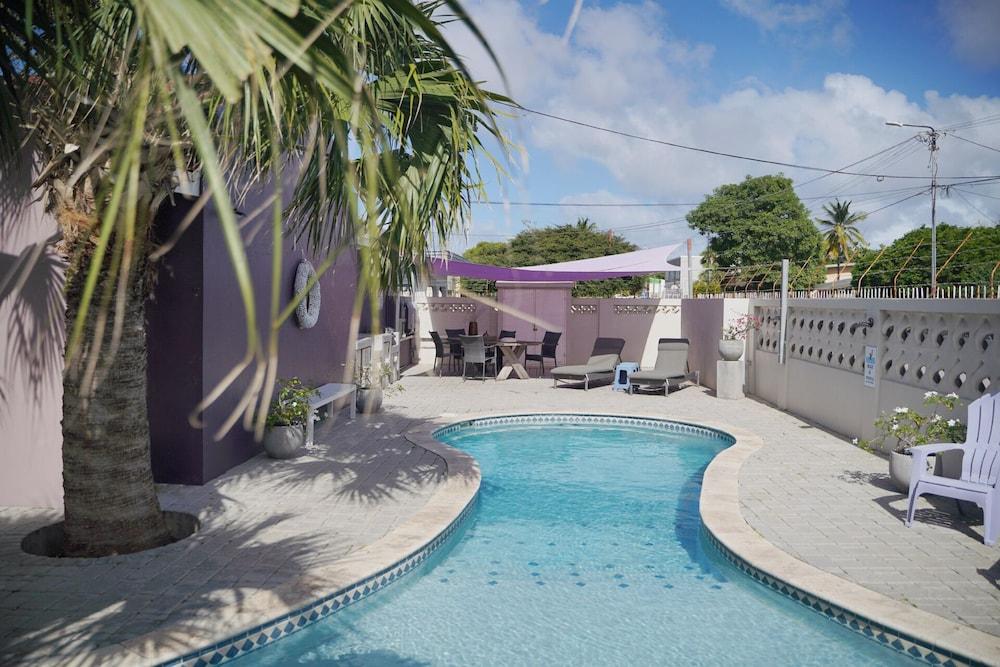 Cadushi Apartments Oranjestad Esterno foto
