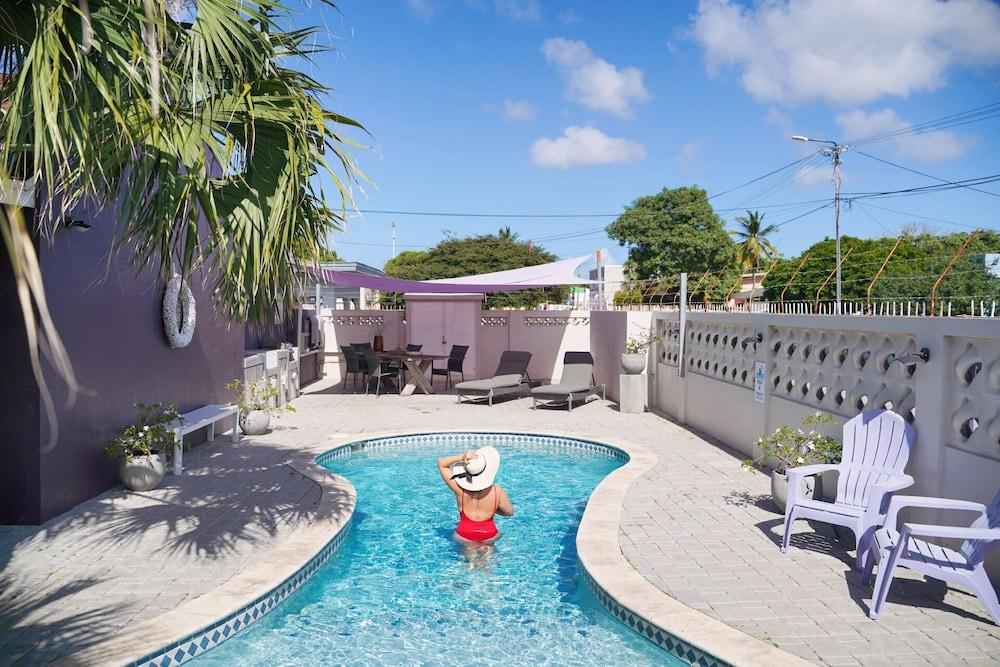 Cadushi Apartments Oranjestad Esterno foto