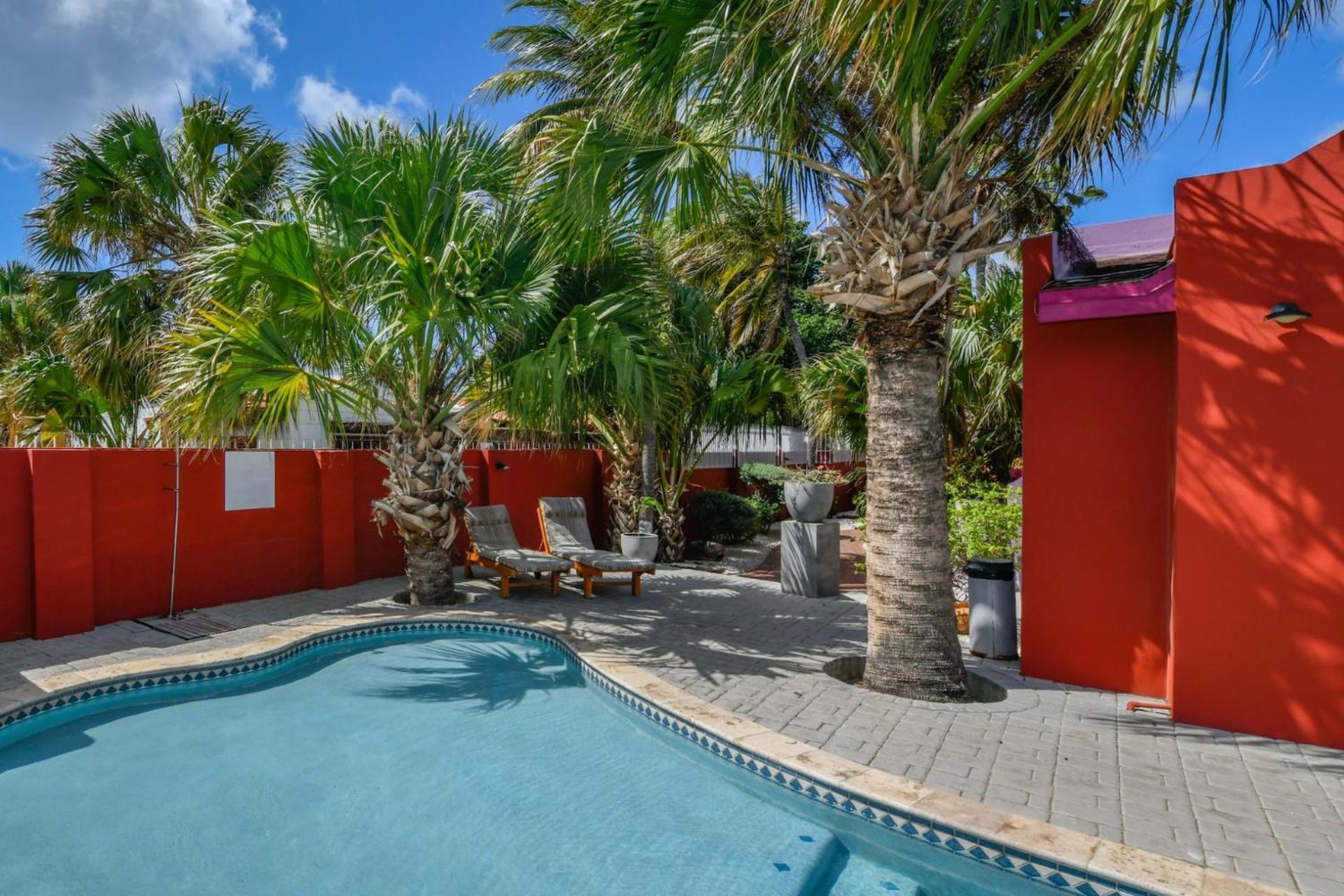 Cadushi Apartments Oranjestad Esterno foto