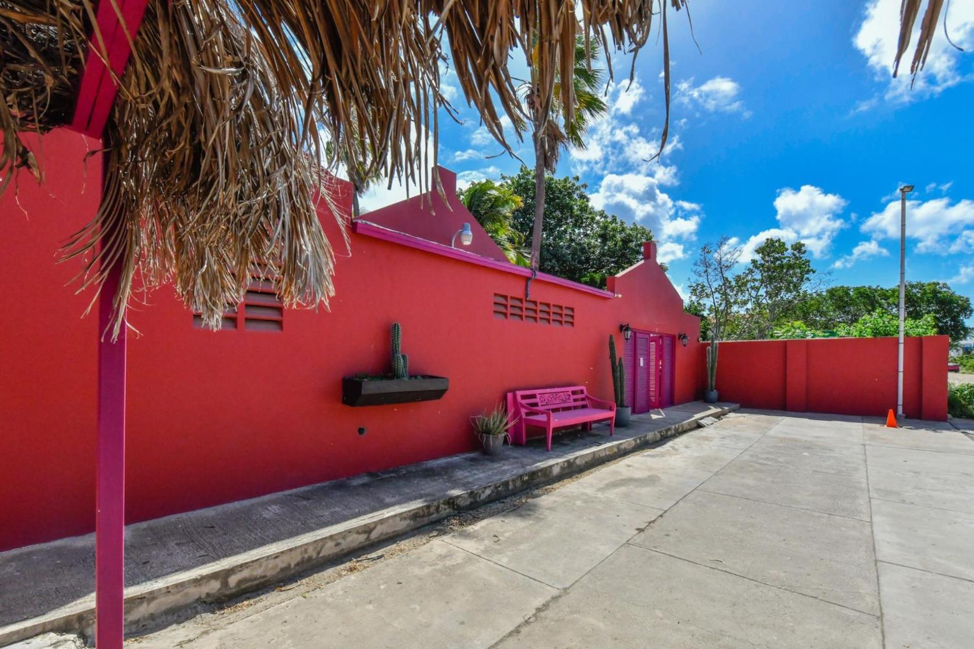 Cadushi Apartments Oranjestad Esterno foto
