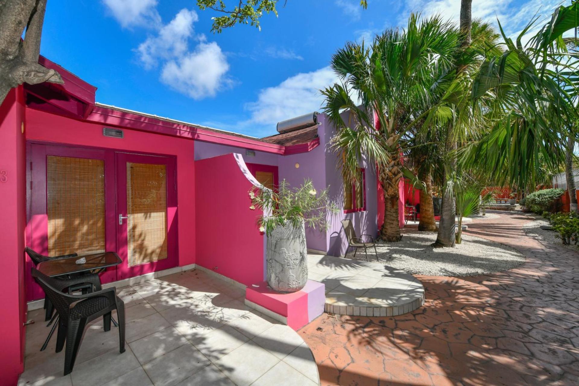 Cadushi Apartments Oranjestad Esterno foto